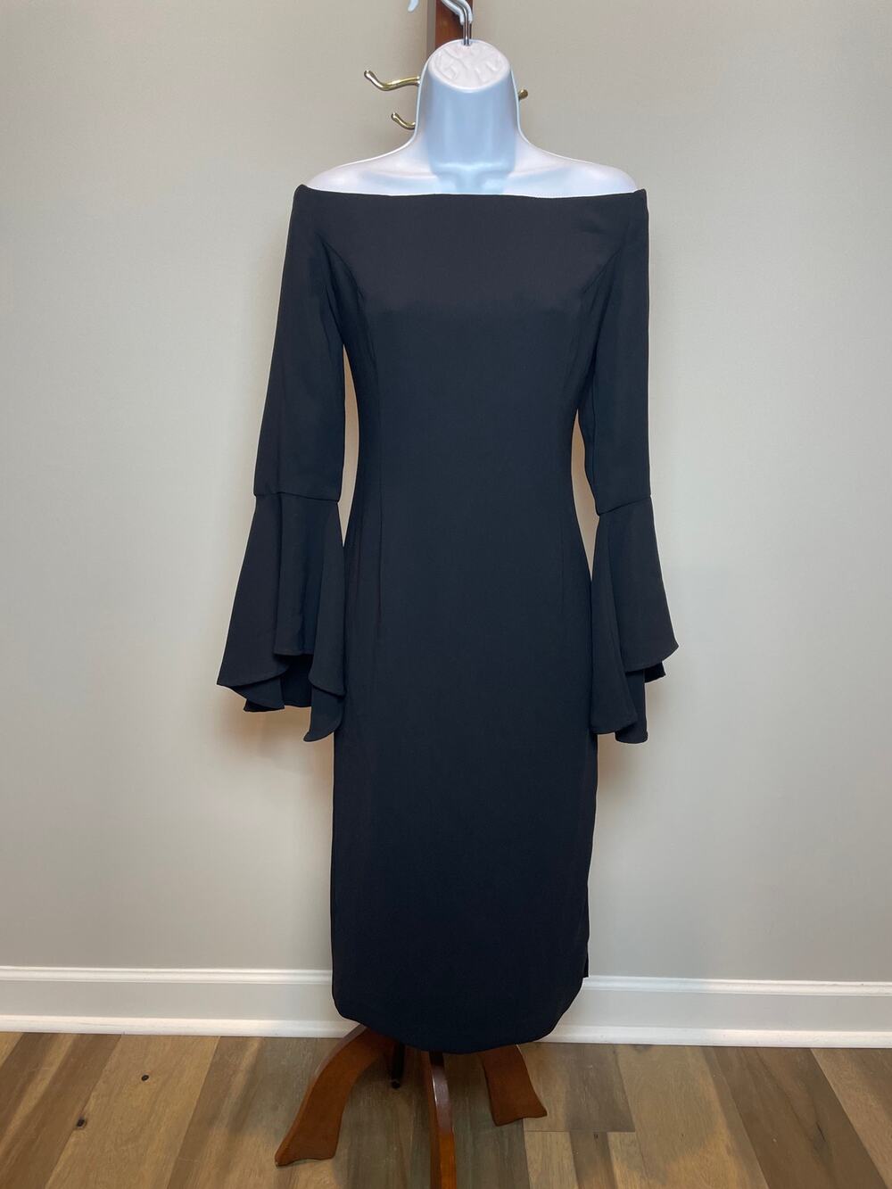 Bardot Solange Dress Size 8 Black Off Shoulder Bell Sleeve Midi Structured